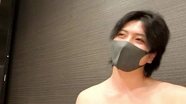 CHROME-kun925のライブXXXチャット