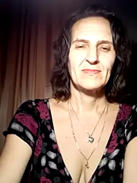 Chatroom XXX en direct de Alene_Lorrie