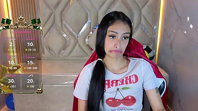 Chat +18 de Tifany_Tx ao vivo