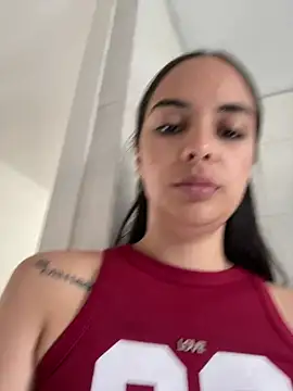 XXX chat uživo modela gabyaridi