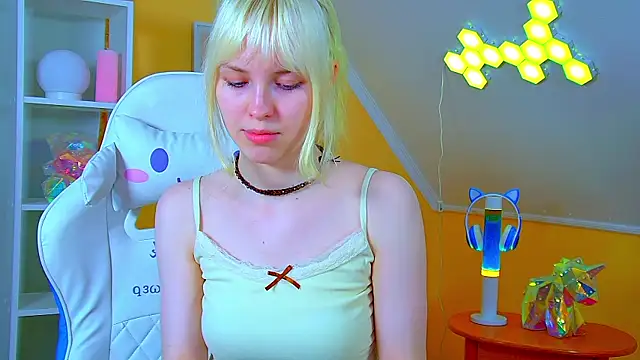 HannahHollis: онлайн-секс-чат
