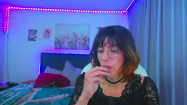 XXX chat uživo modela goth_minerva