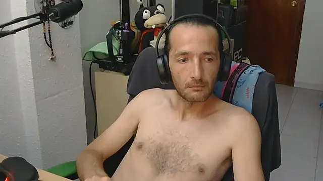 softail85's Live XXX Chat