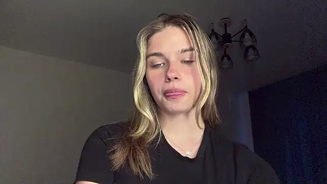 Chat XXX ao vivo de EarthaStinett