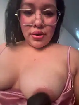 Lovelipsbig – Live XXX-chat