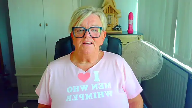 BridgetBlueEyes – Live XXX-chat