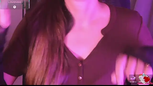 Layla_AhhのライブXXXチャット