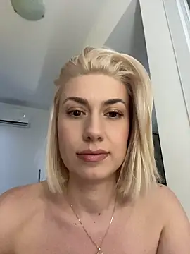 clara_k Webcam show