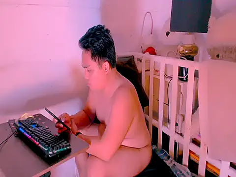 Živý XXX chat Hardking_69