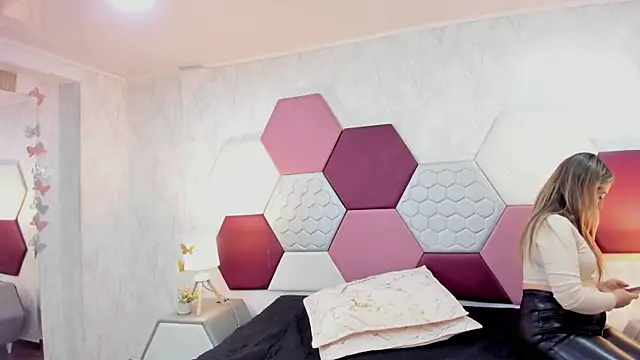 XXX chat uživo modela AriaRous