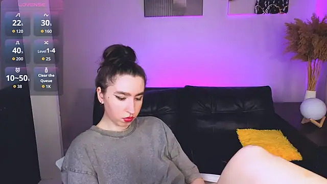 Lily_xBabe Obrolan Langsung XXX