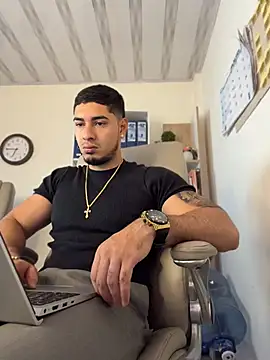 Chat +18 de Dimitri_Colleman ao vivo
