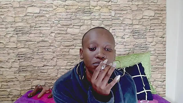 EbonyOlive69n Live XXX chat