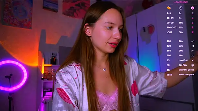 soffy__kisss XXX чат на живо