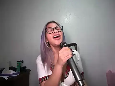 Chat XXX ao vivo de Tina_Slick