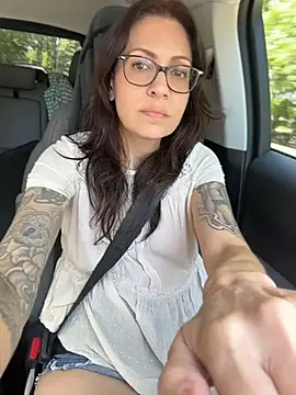 BeautifulMesss' Live XXX Chat
