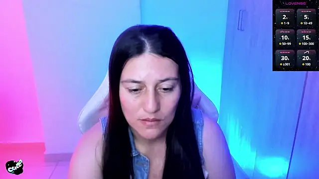 Chat XXX Live Saskyaa