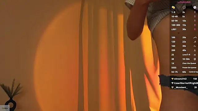 _Selestia_ 现场XXX聊天