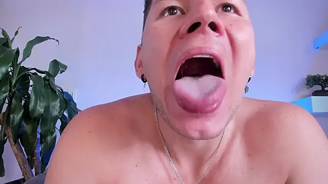 Онлайн чат XXX Izui_Pierce