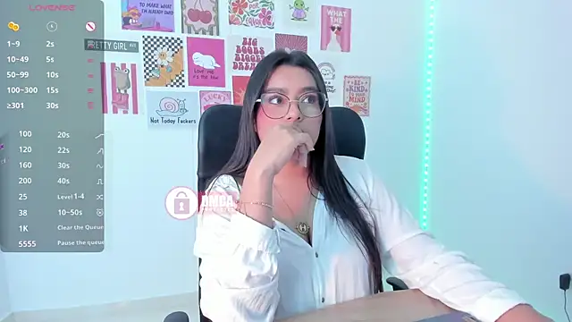 Chatroom XXX en direct de mypretty_isabella