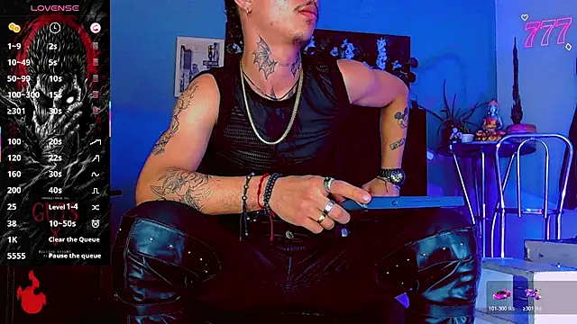 HannibalLester Live XXX-chat