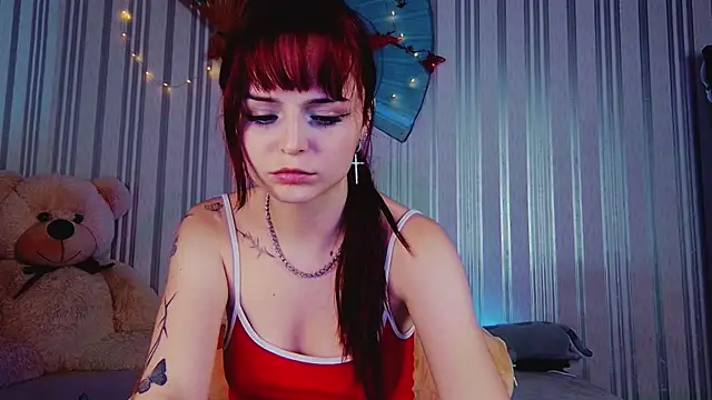 ArianaLight Chat XXX in diretta