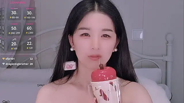 BingLin-'s Live XXX Chat