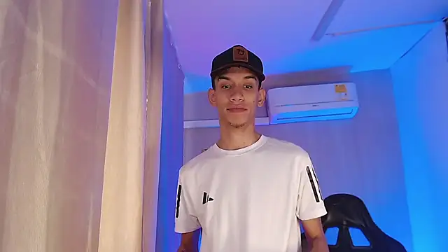 YorYo_hot Live XXX Chat