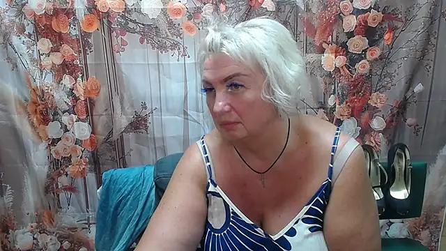 RenataDaster Adlı Modelin Canlı XXX Sohbeti