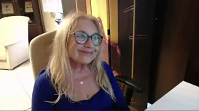 sofia_xkissn Live XXX chat