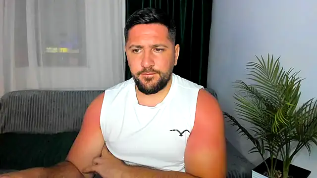 Chat +18 de Gold_Alpha_Boy ao vivo