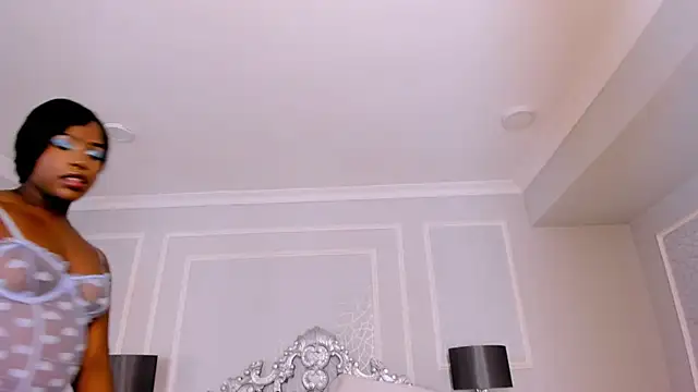 IrisJones_ XXX чат на живо