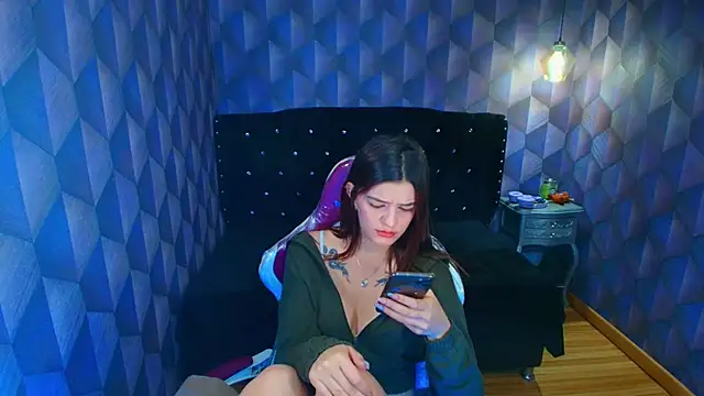 LiaHarryis Adlı Modelin Canlı XXX Sohbeti