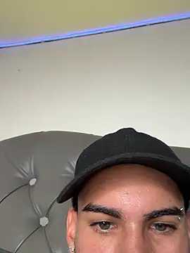 XXX chat uživo modela Derek_master