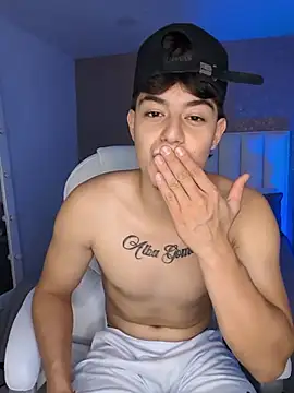 MaxCruz_ Live XXX Chat