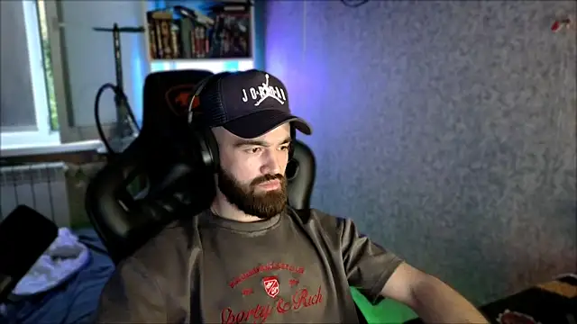 _Serious_Man Live XXX Chat