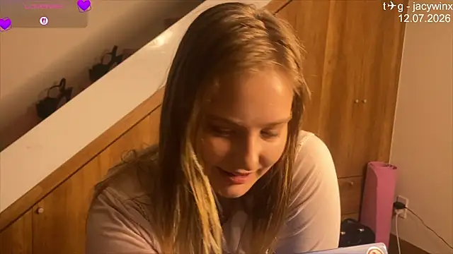 Chat +18 de JacyWinslat ao vivo
