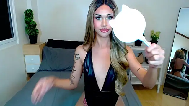 Živý XXX chat HorsecockMadison