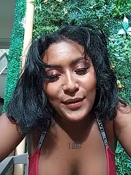 Chat XXX en directo de Emma_Dancer