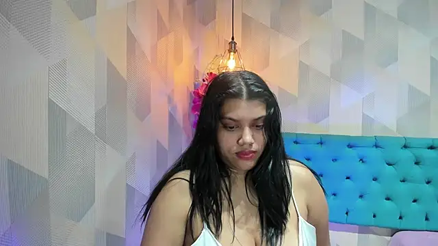 LindaBreeS' Live XXX Chat