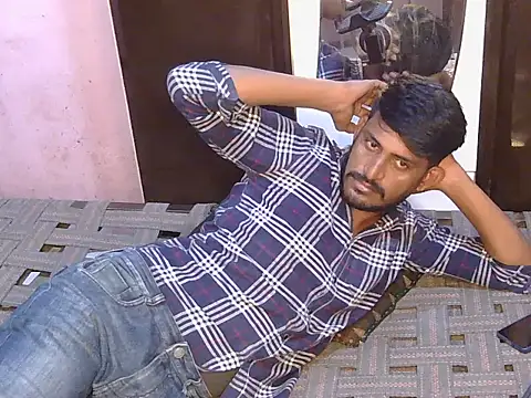 HotXKrish live XXX chat