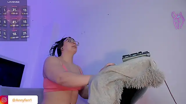 XXX chat uživo modela Anny_ferrer1