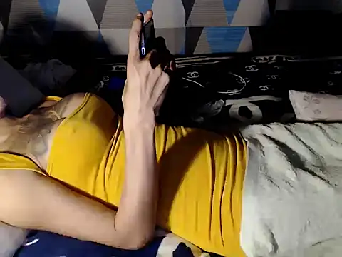 Trish_CurveCock: απευθείας συνομιλία ΧΧΧ