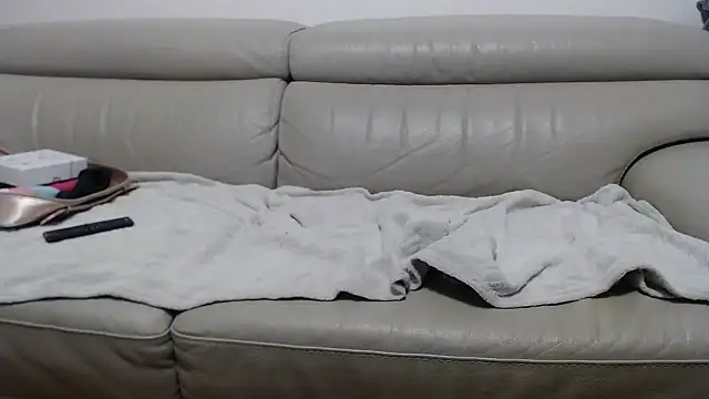 alejandraxxz's Live XXX Chat