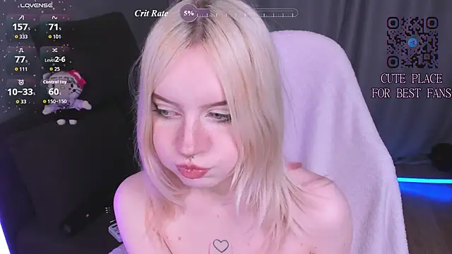 godlikegirlyy Adlı Modelin Canlı XXX Sohbeti