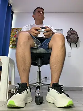 Chat +18 de almighty_god ao vivo