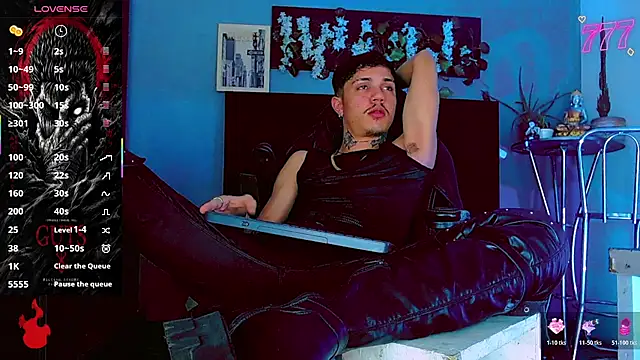 HannibalLester Live XXX Chat