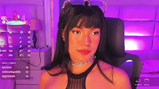 KatieRougee_'s Live XXX Chat