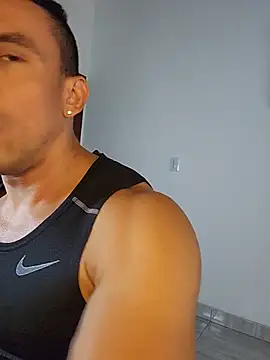 Živý XXX chat jhay-crux
