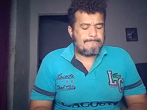Chat +18 de tarra122 ao vivo